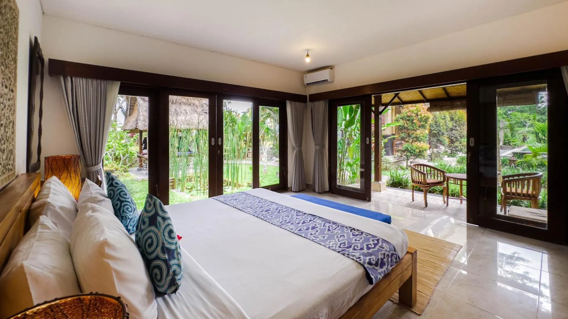 מלון Ubud Shanti Rice Field House By Supala