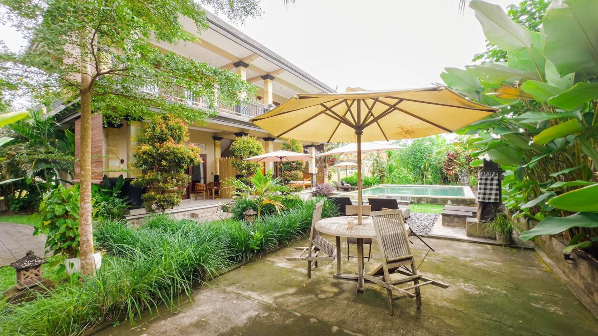 Ubud Shanti Rice Field House By Supala 3*, Убуд