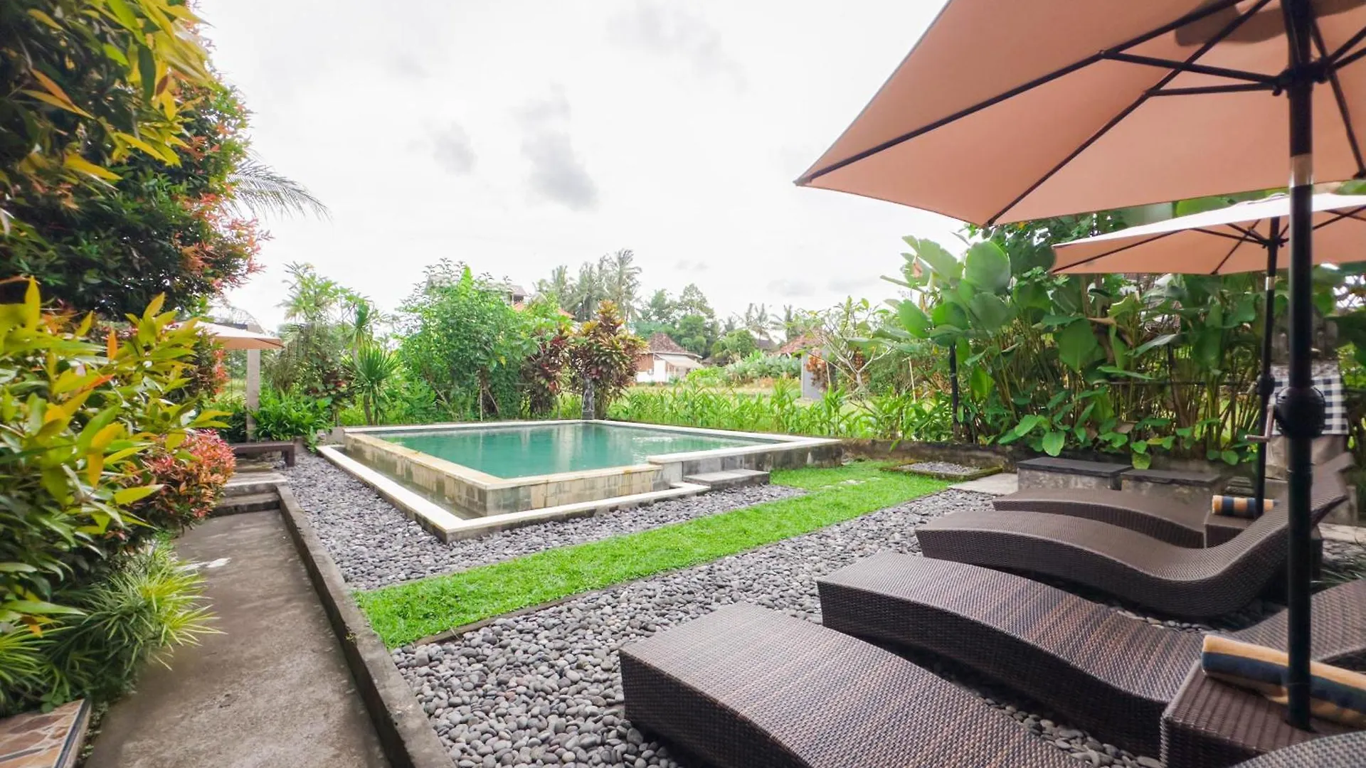 Ubud Shanti Rice Field House By Supala