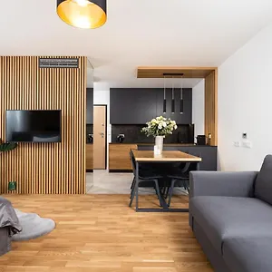 Inpoint G15 Near Old Town & Kazimierz District & Parking Option , Краков Польша